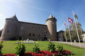 Les Châteaux Suisses