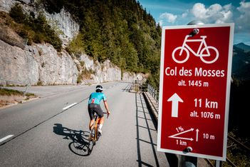 Les cols des Alpes vaudoises mieux balisés pour les cyclistes
