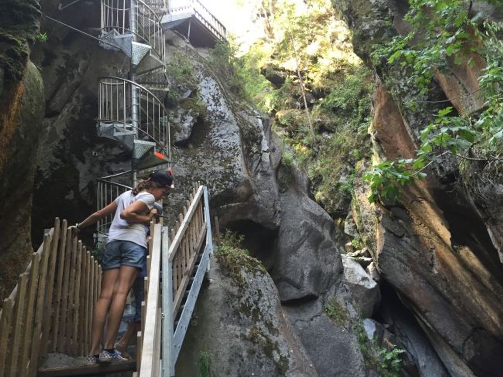 Les gorges du Triège offrent une spectaculaire balade entre passerelles, ponts et escaliers défiant la gravité