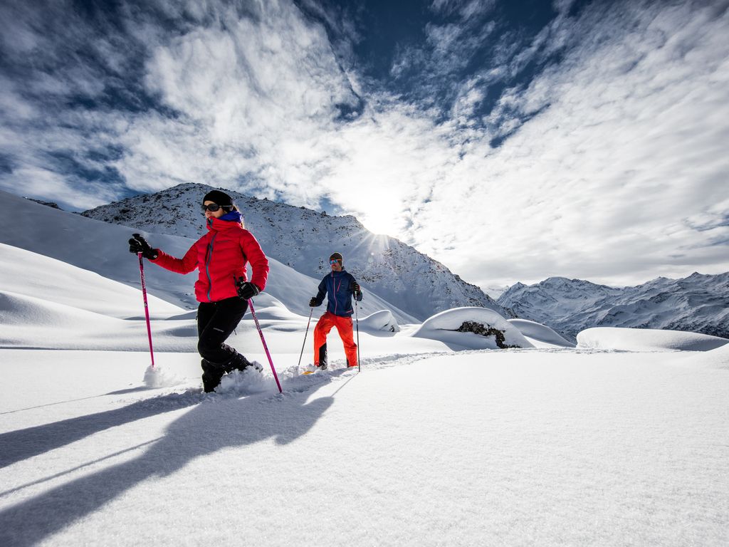 Les plus belles balades à raquettes de Suisse romande: balade à raquettes des Ruinettes à la cabane Mont-Fort