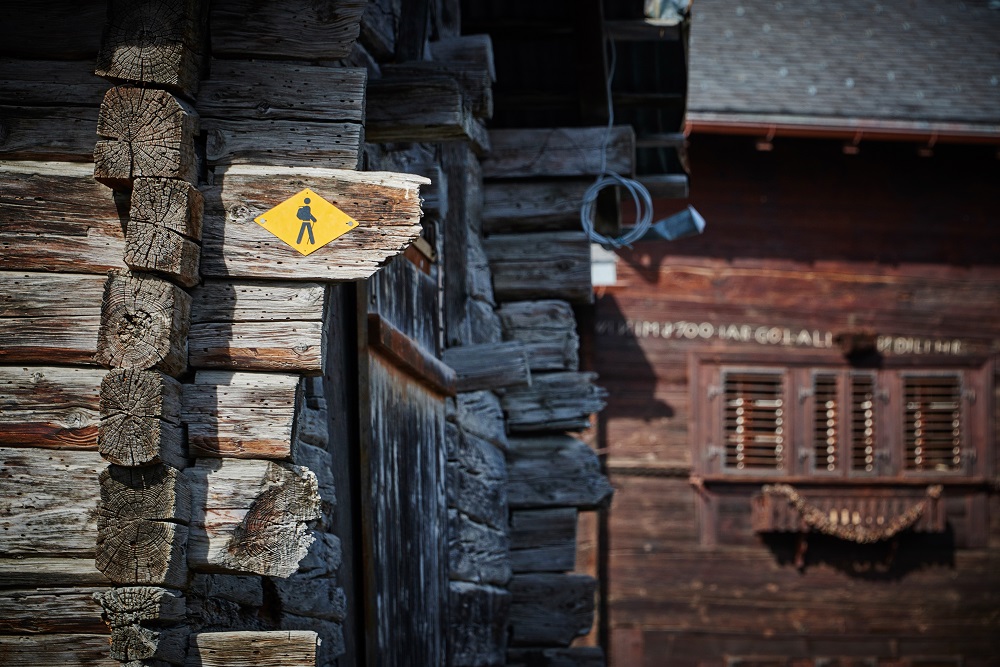 Profitez du retour du printemps à Crans-Montana avec de belles balades entre nature intacte et villages au charme authentique