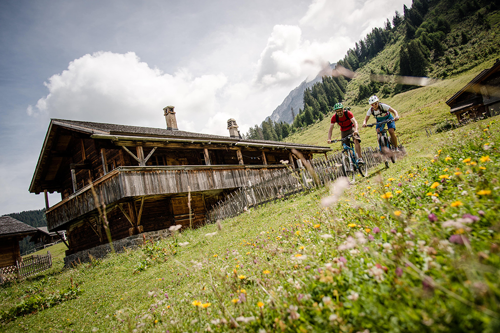 Tour e-bike de Villars aux Chaux