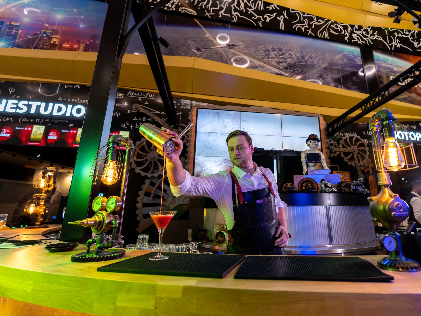 Explorit: restaurant La Fabrica