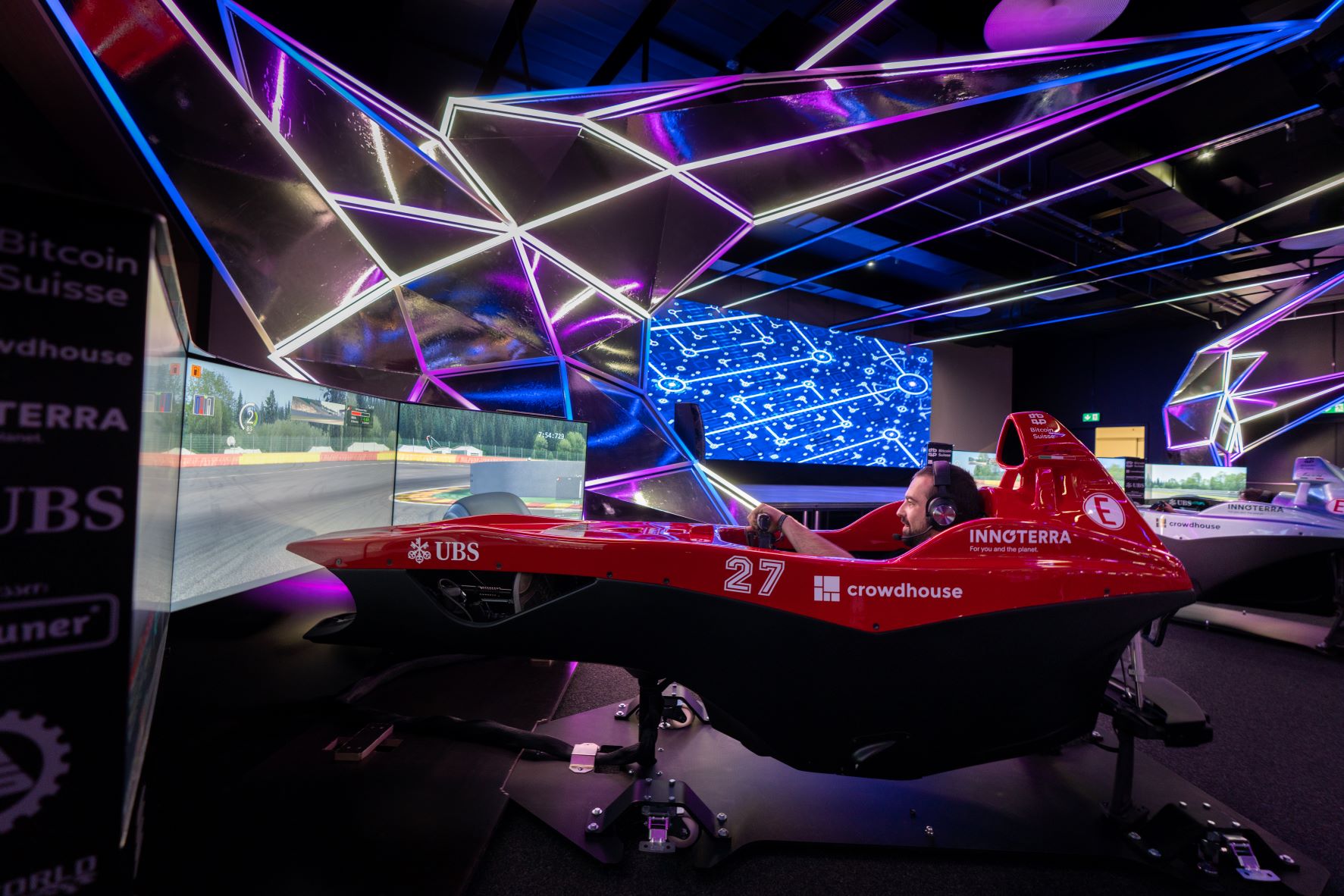 Explorit: Racing Lounge