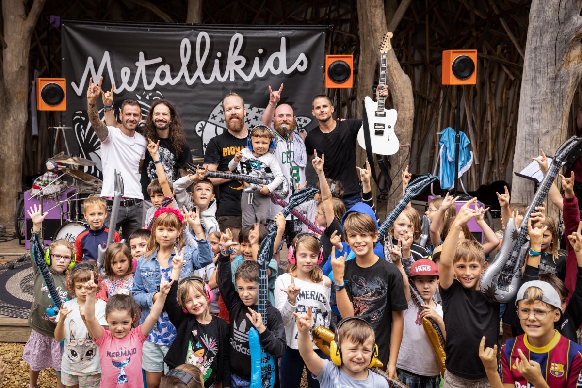 concert-enfant-metal-musique-metallikids