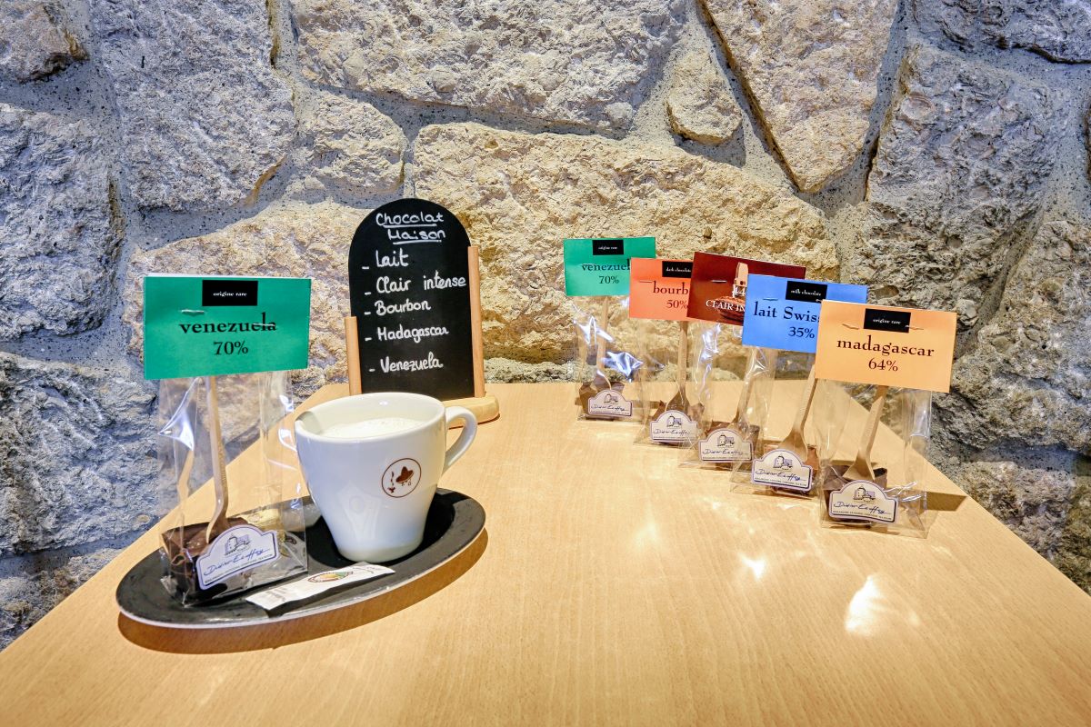chocolat chaud, boisson d'hiver, boisson chaude, romont et région, tourisme, pause gourmande