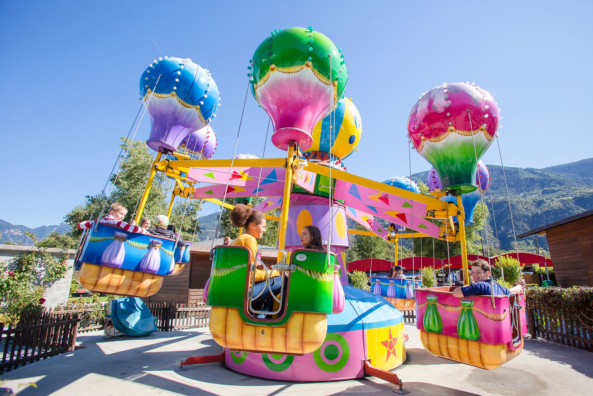 Happyland à Granges en Valais - le plus grand parc d'attractions de Suisse romande