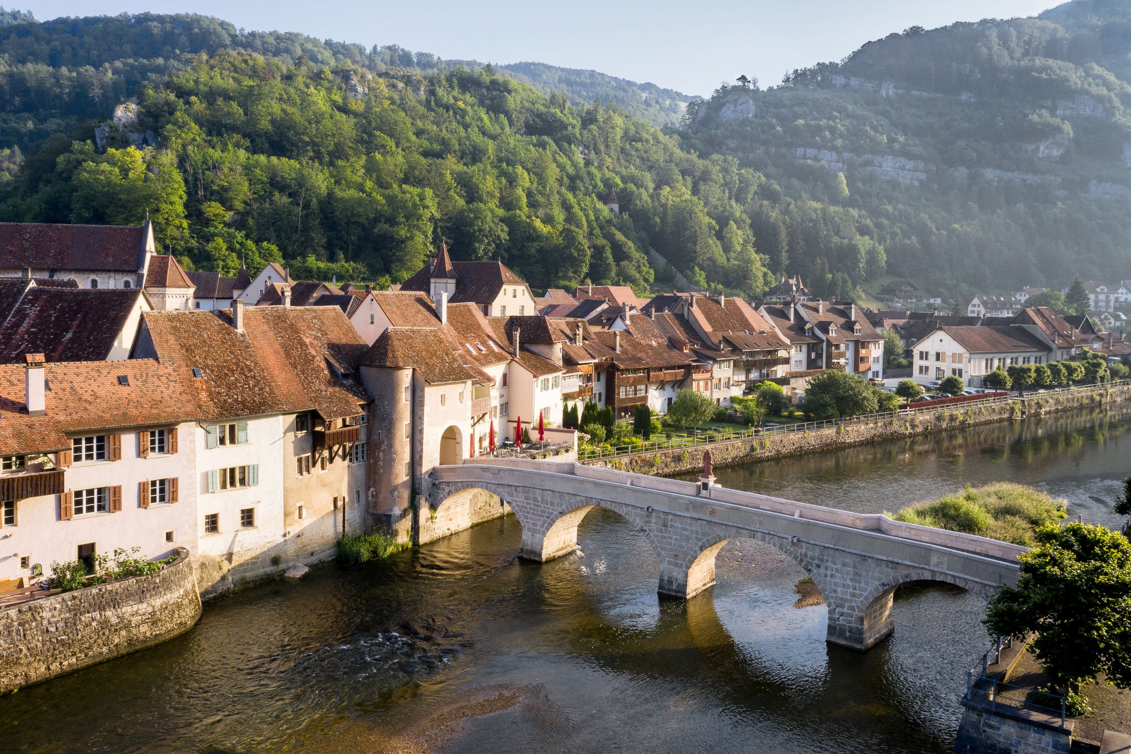 Au fil du Doubs, des Brenets à St-Ursanne