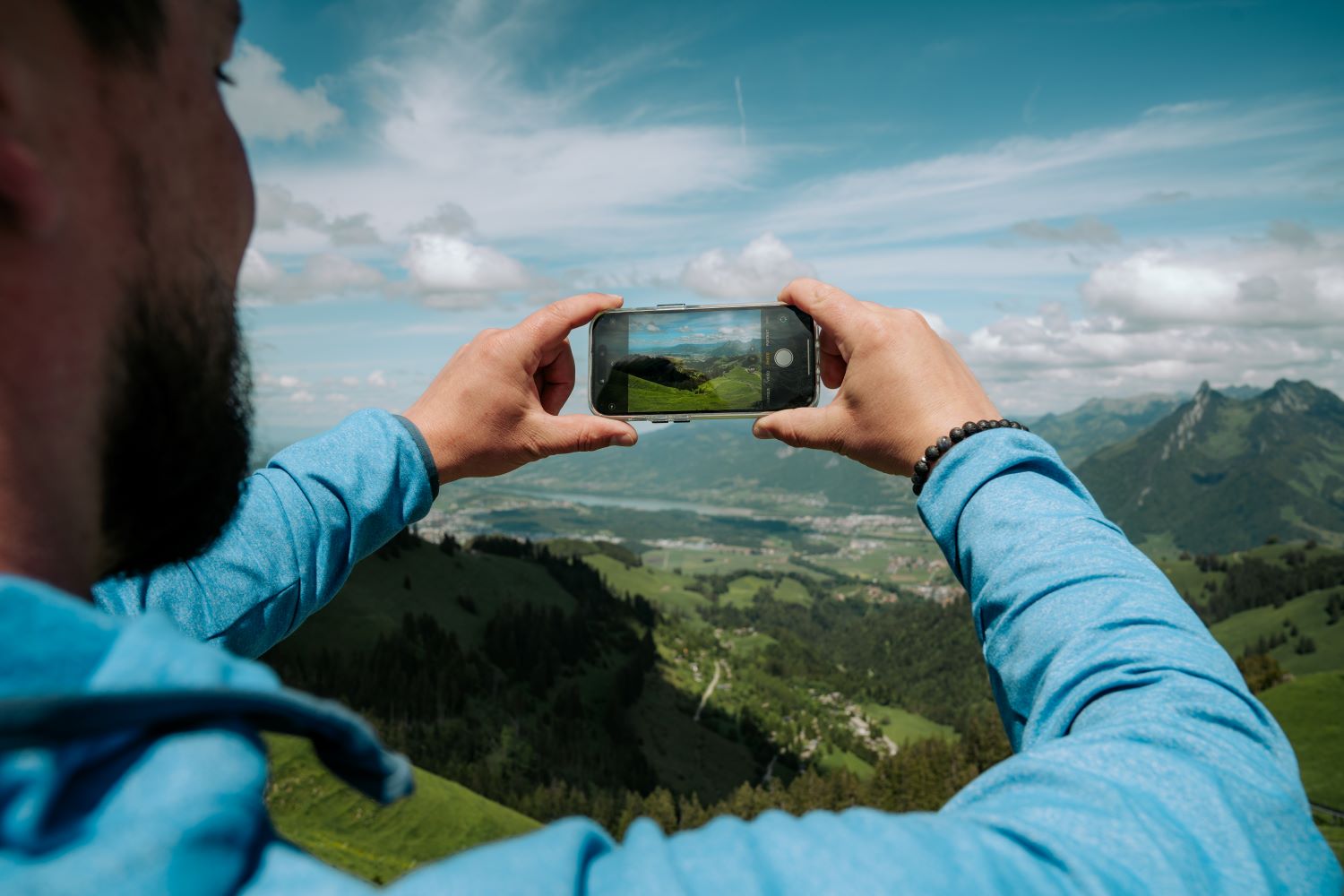 Au printemps, le Moléson offre des vues plus photogéniques les unes que les autres.