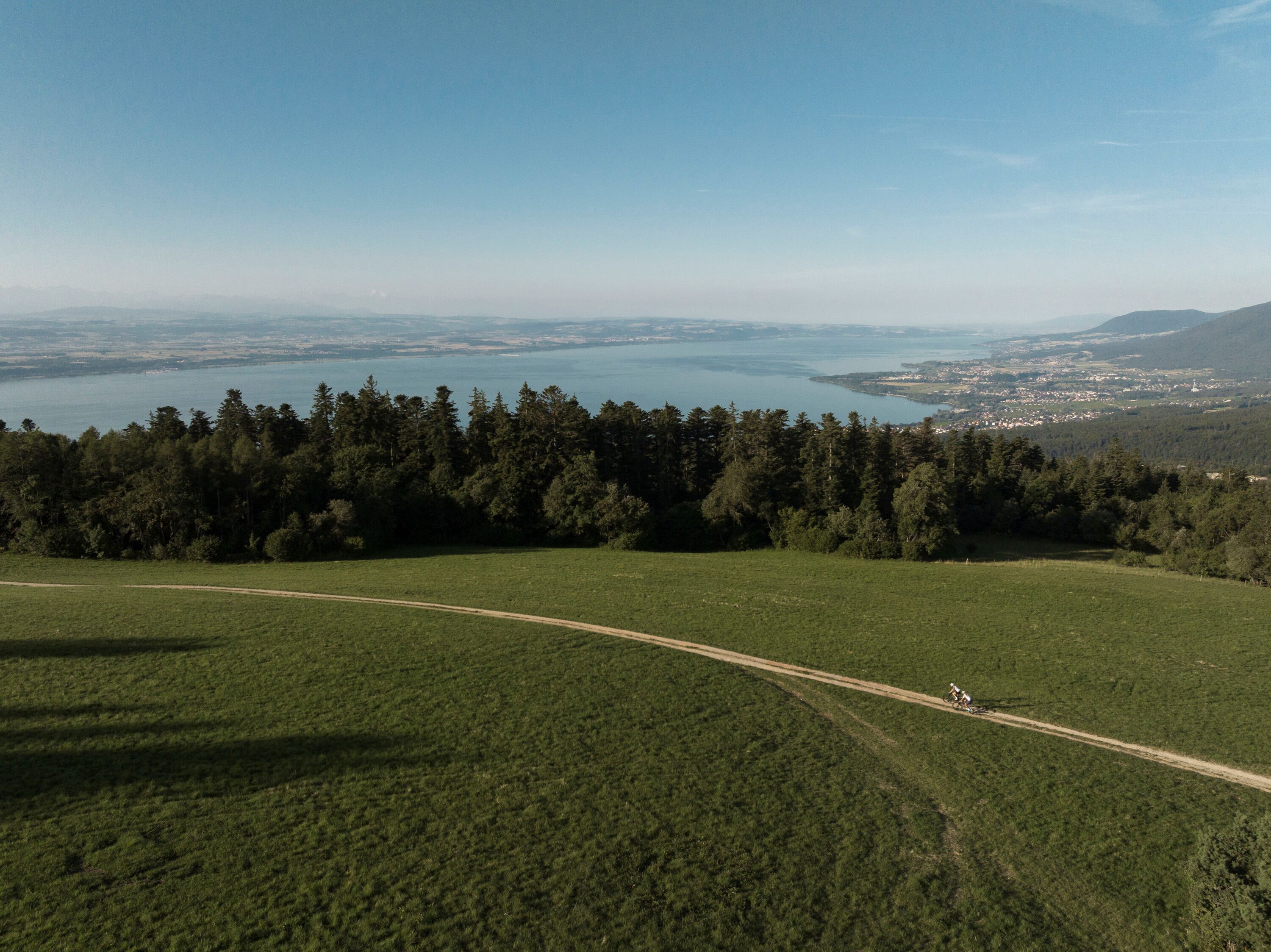 Une magnifique boucle de St-Blaise à Chaumont, la montagne des Neuchâtelois.