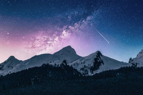 Nuit des étoiles filantes 2026 : quand et où observer les Perséides en Suisse romande ?